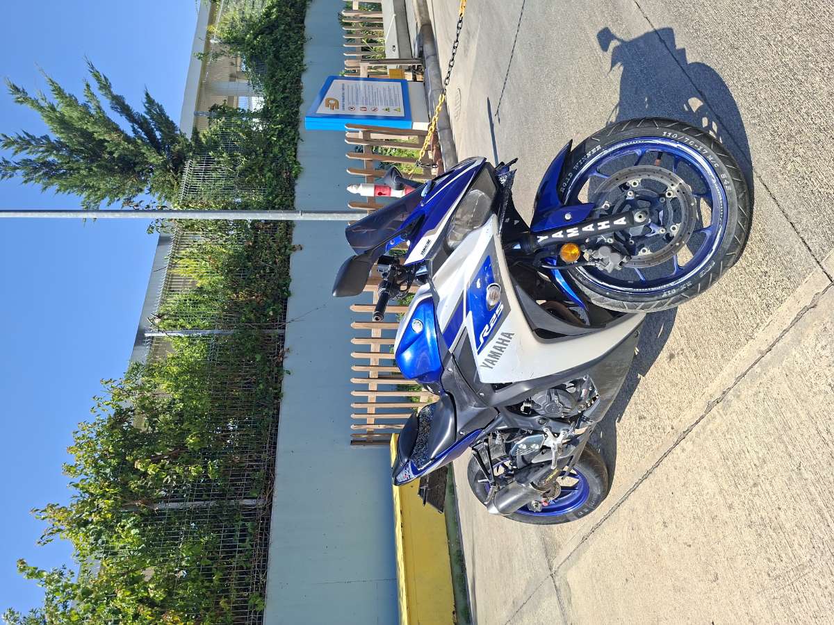 Yamaha YZF-R25 2015 - Acil satılık temiz r25