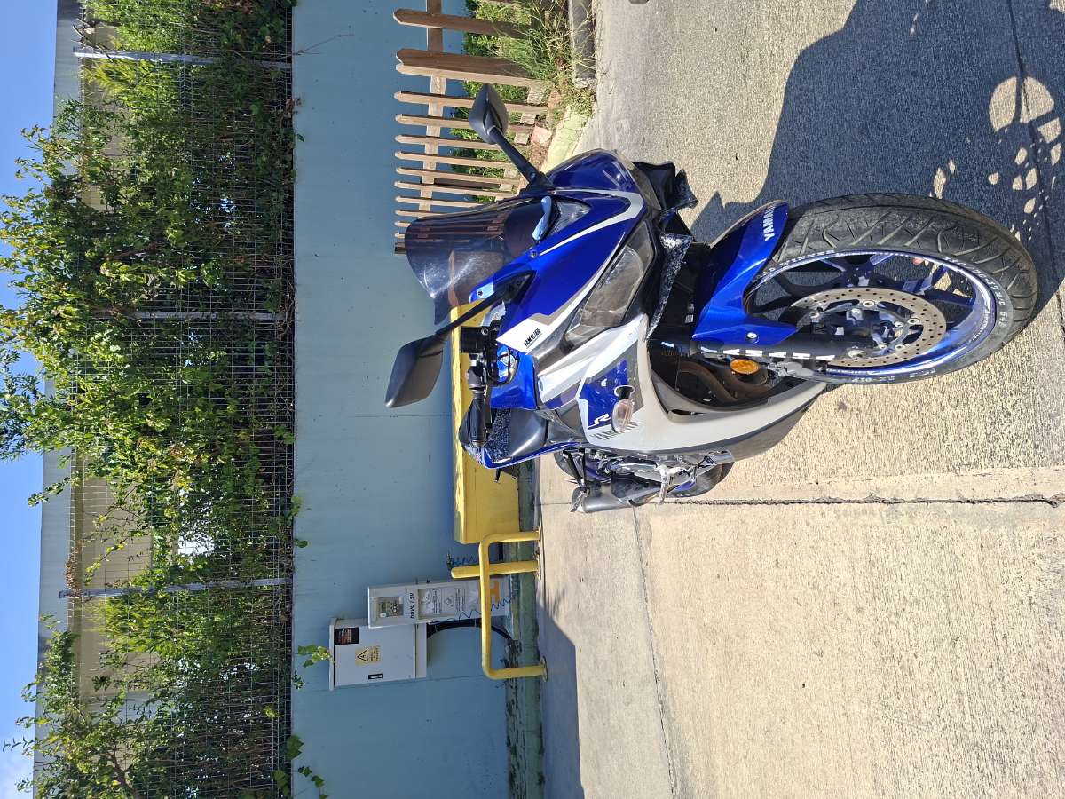 Yamaha YZF-R25 - Foto 2
