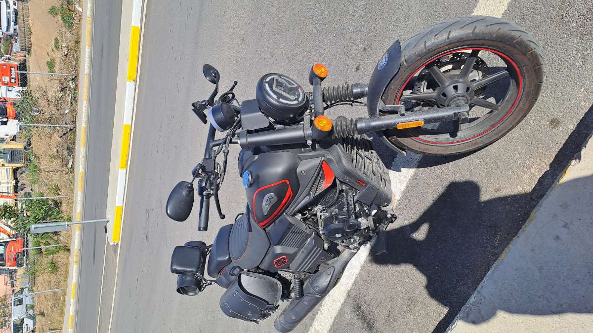 UM Renegade Vegas 250 2023 - Temiz bakımlı 250 cc choper