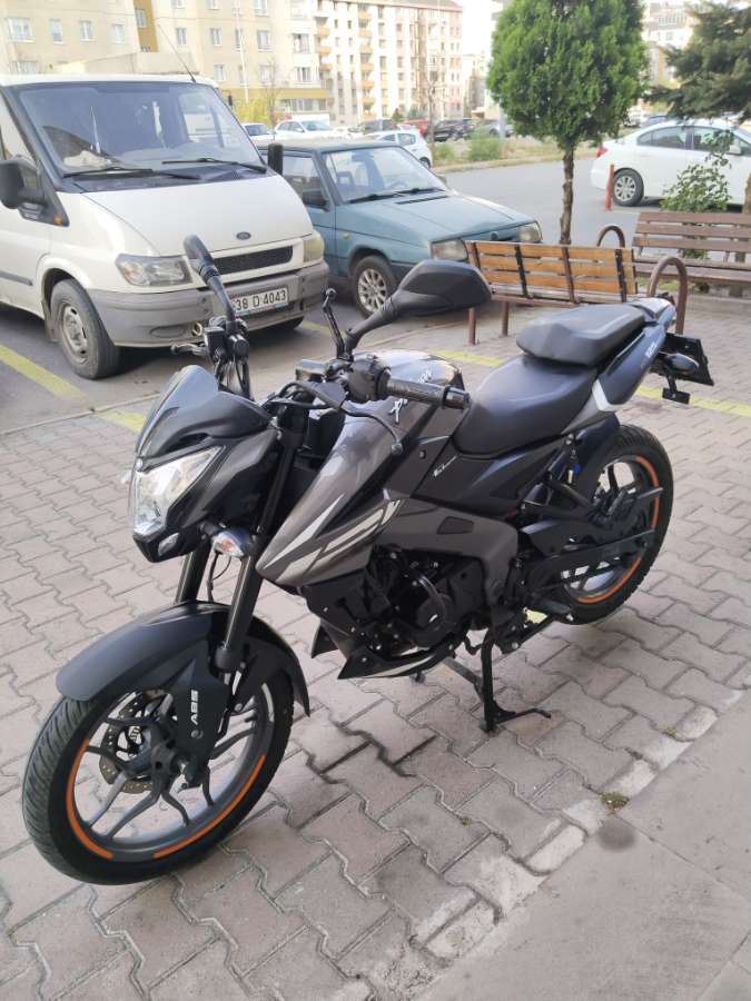 Bajaj Pulsar NS125 - Foto 3