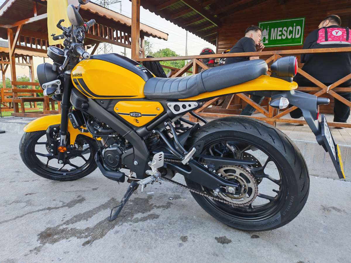 Yamaha XSR125 - Foto 3