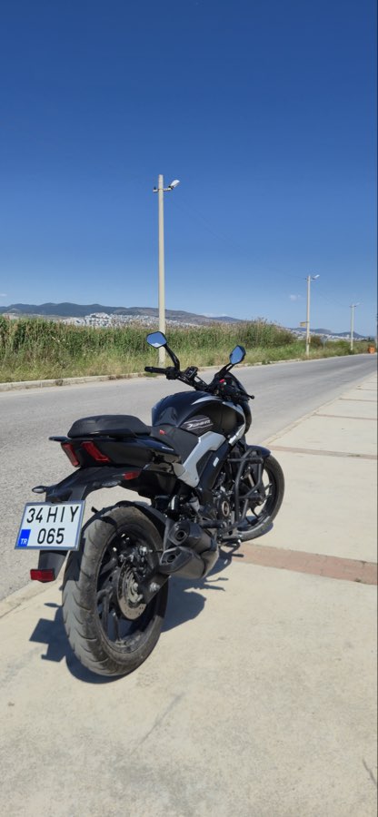 Bajaj Dominar 250 - Foto 4