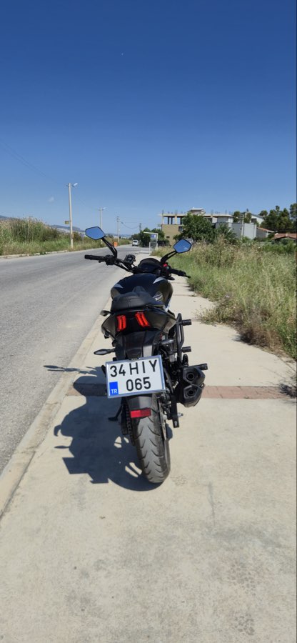 Bajaj Dominar 250 - Foto 5