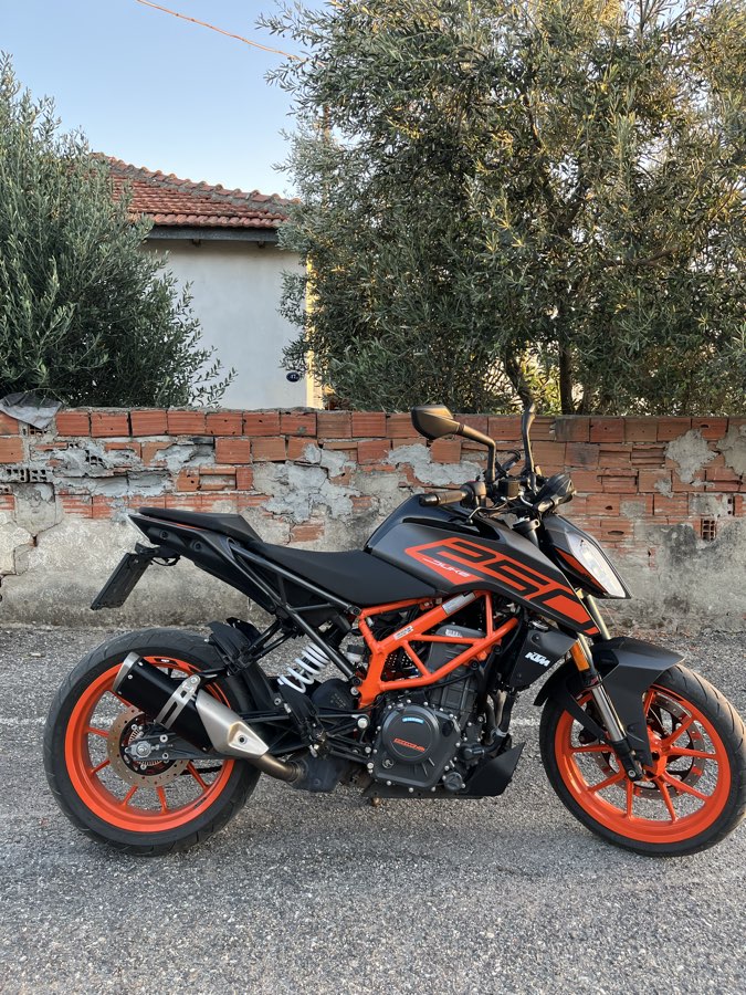 KTM 250 Duke - Foto 2