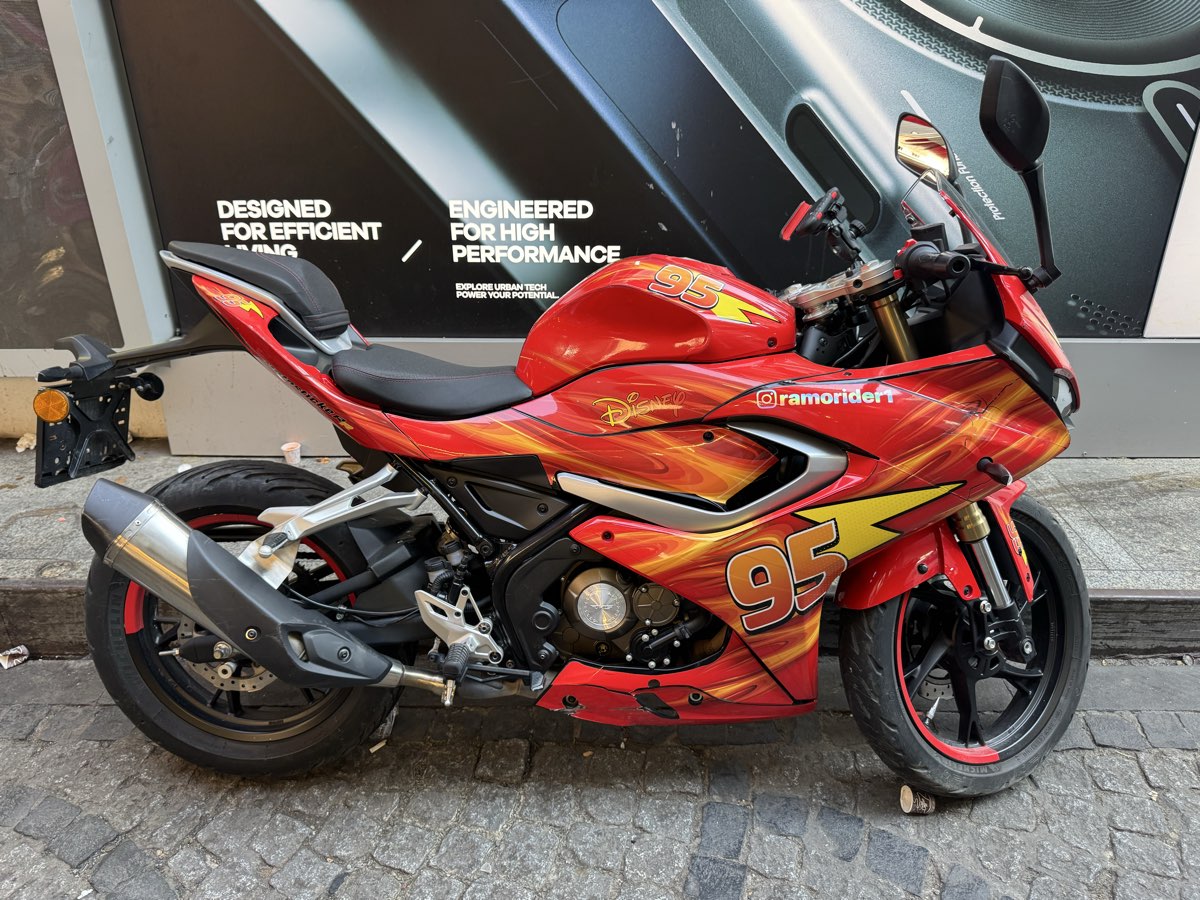 RKS 125R - Foto 4