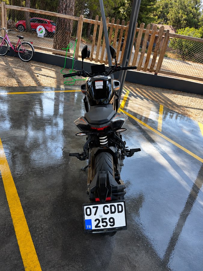 CF Moto 250NK - Foto 5