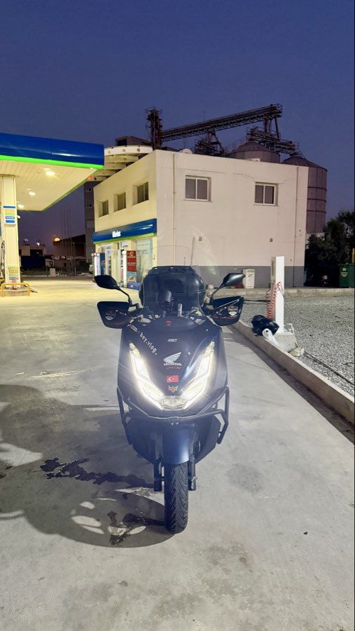 Honda PCX 2023 - ilk sahibinden tertemiz