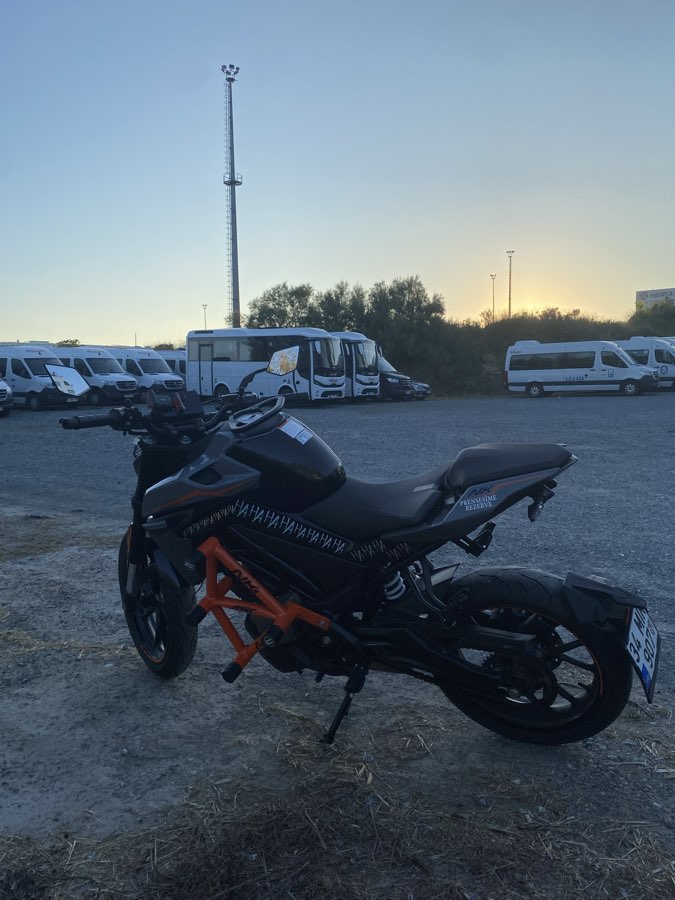 CF Moto 250NK - Foto 4