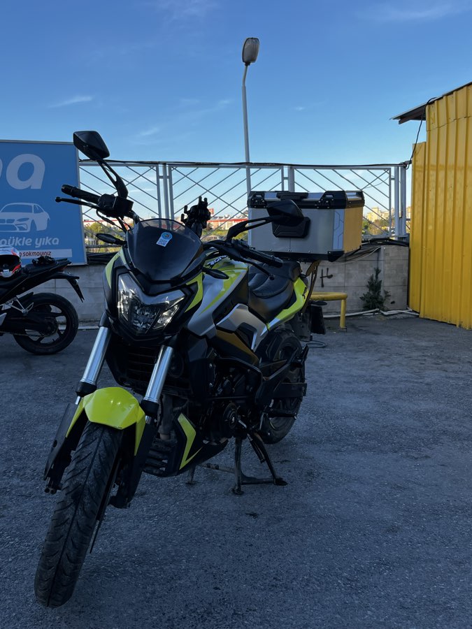 Bajaj Dominar 250 - Foto 5