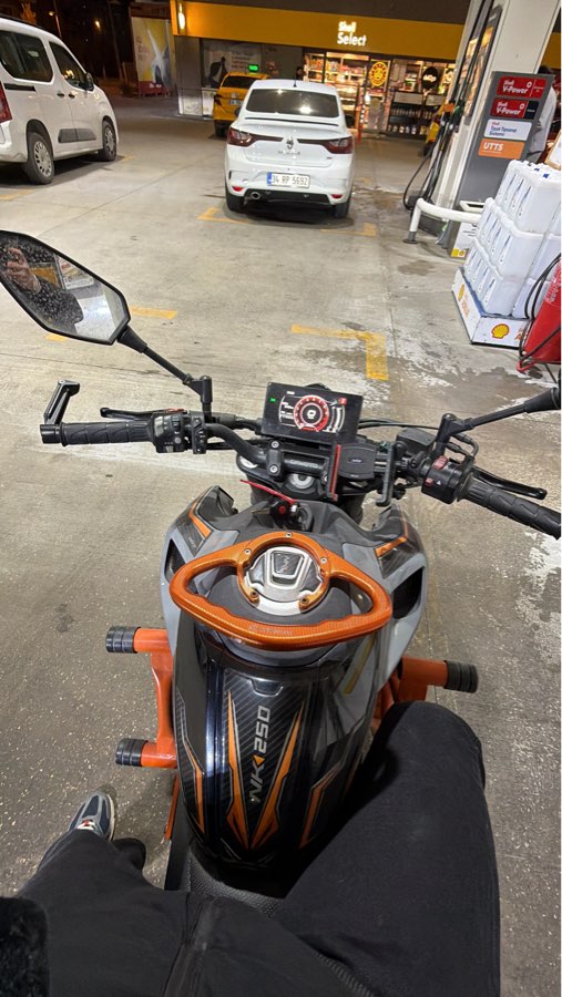 CF Moto 250NK - Foto 2
