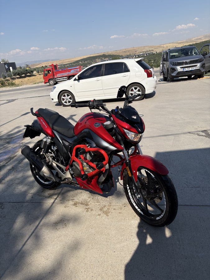 FB Mondial Mondial driftl 125 2025 - motorun kazası belası yok 2 yıl garantisi var motor yükselteceğim için satıyorum pazarlık olur
