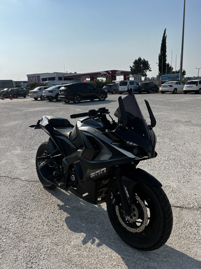 Bajaj Pulsar RS 200 - Foto 3