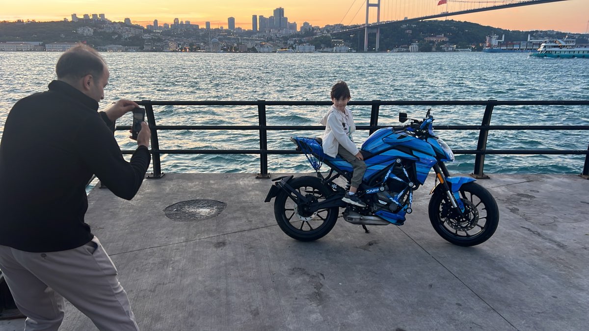 CF Moto 250NK - Foto 5