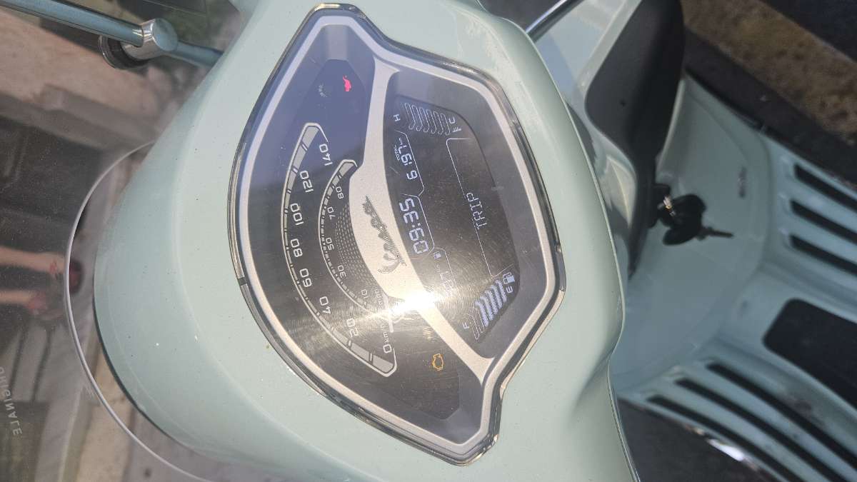 Vespa Primavera 125 - Foto 5