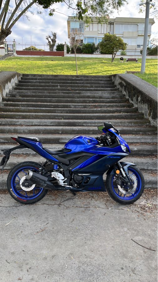 Yamaha R25 - Foto 3
