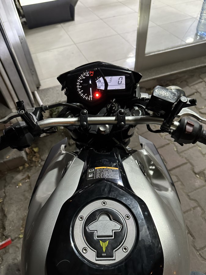 Yamaha MT-25 - Foto 2