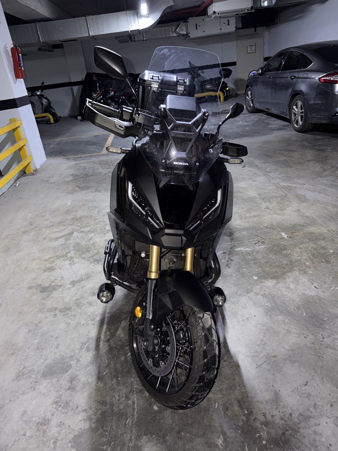 Honda X-adv 2023 - X-adv az km li