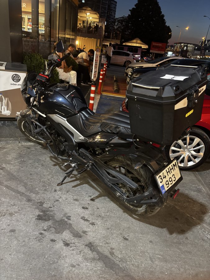 Bajaj Dominar 250 2023 - fotoğraf 2