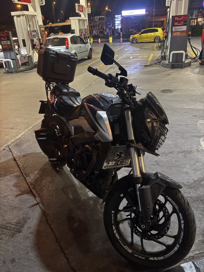 Bajaj Dominar 250 2023 - fotoğraf 4