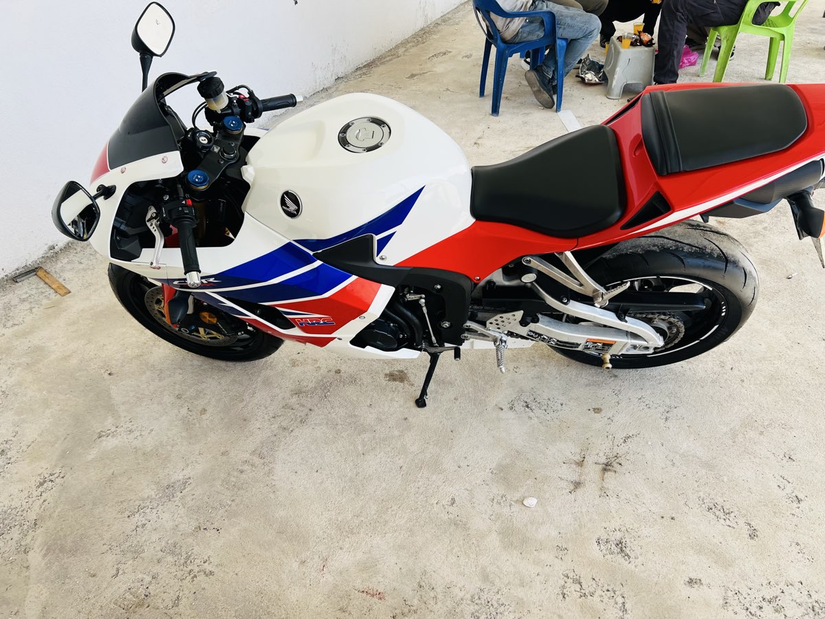 Honda CBR600RR  2016 - fotoğraf 3