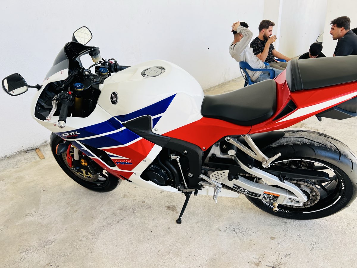 Honda CBR600RR  2016 - fotoğraf 4