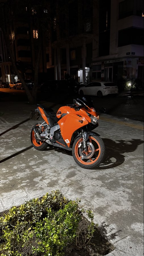 Honda CBR 125R 2015 - 2015 CBR 125R REPSOL | KRANK-PİSTON YENİ | HASAR KAYITSIZhon
