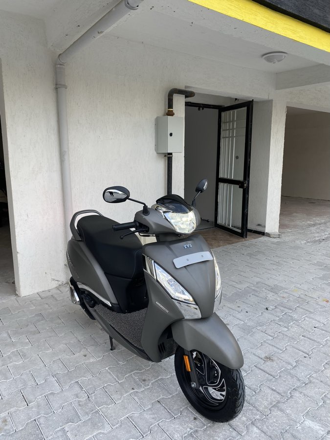 TVS Jupiter 125 2025 - 700 kmde jupiter