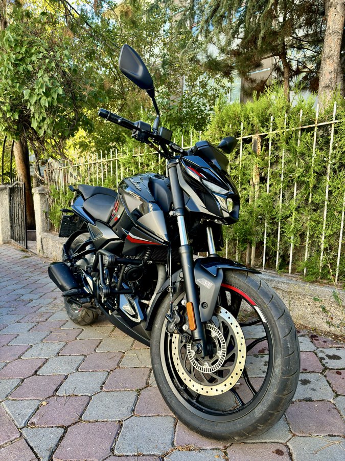 Bajaj Pulsar N250 2023 - fotoğraf 3