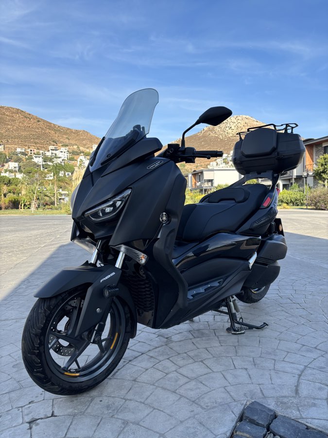 Yamaha XMAX 250 Tech MAX 2020 - fotoğraf 4