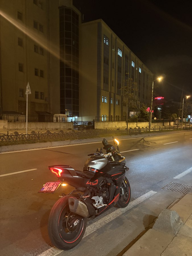 CF Moto 450SR 2023 - fotoğraf 2