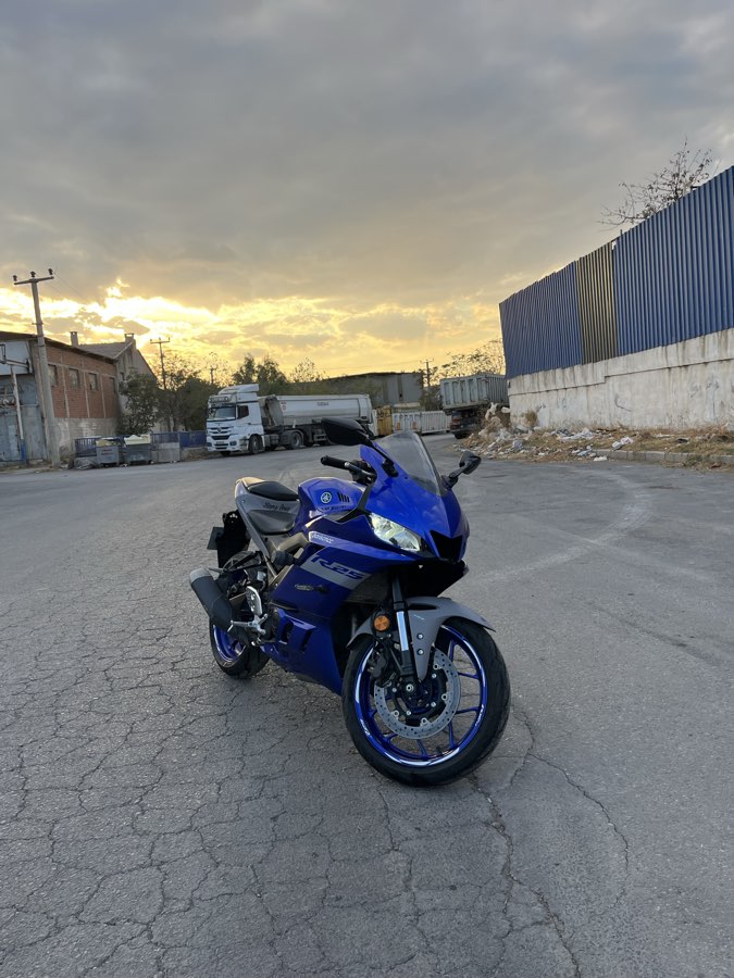 Yamaha YZF-R25 2021 - Yamaha R25 Acil Satılık Pazarlık Açıktır