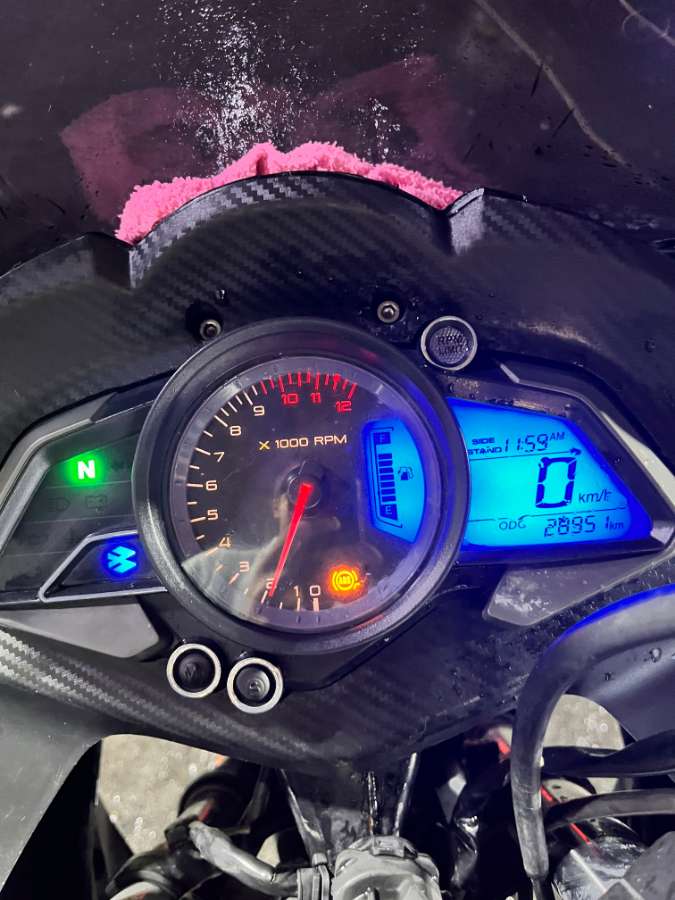 Bajaj Pulsar RS 200 2022 - fotoğraf 2