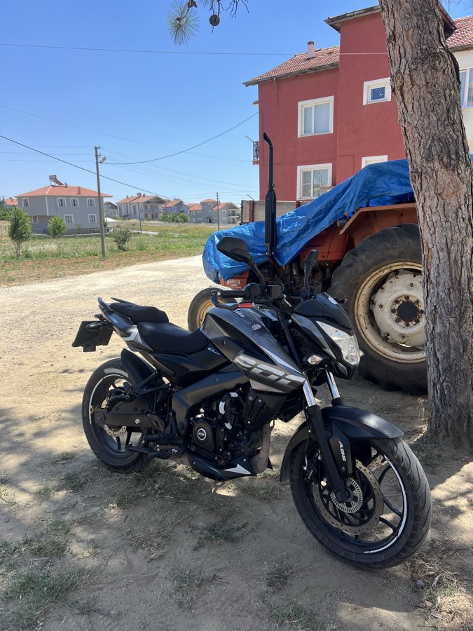 Bajaj Pulsar NS 200 2023 - fotoğraf 2