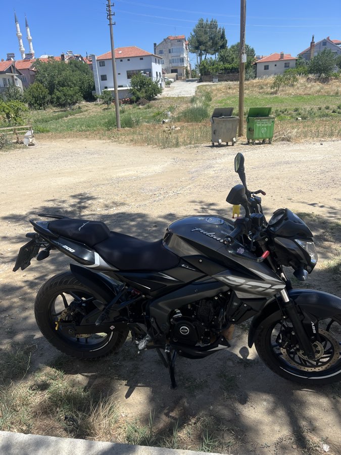 Bajaj Pulsar NS 200 2023 - fotoğraf 4