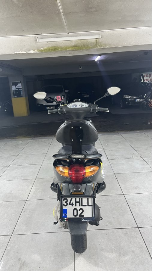 Piaggio Fly 150 3V 2011 - fotoğraf 3