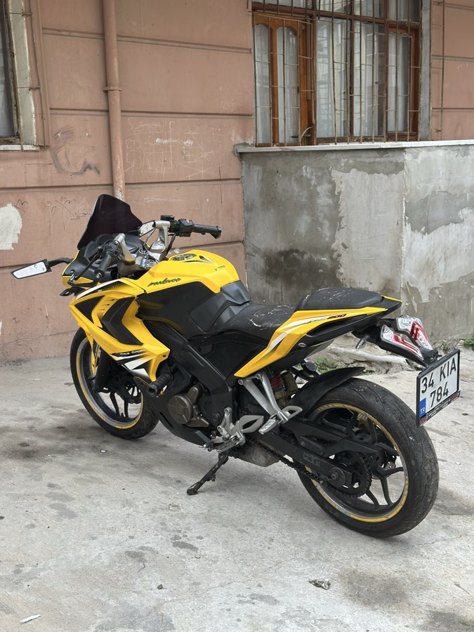 Bajaj Pulsar RS 200 2016 - fotoğraf 4